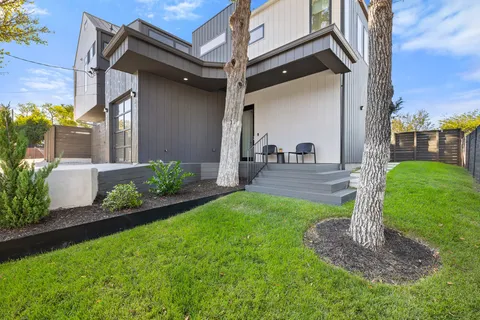 $595,000 | 4707 Reyes Street, Unit 2, Austin, TX 78721