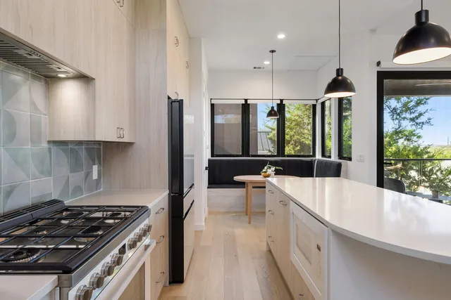 $595,000 | 4707 Reyes Street, Unit 2, Austin, TX 78721