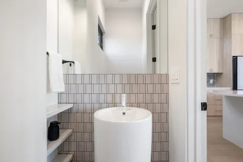 $595,000 | 4707 Reyes Street, Unit 2, Austin, TX 78721