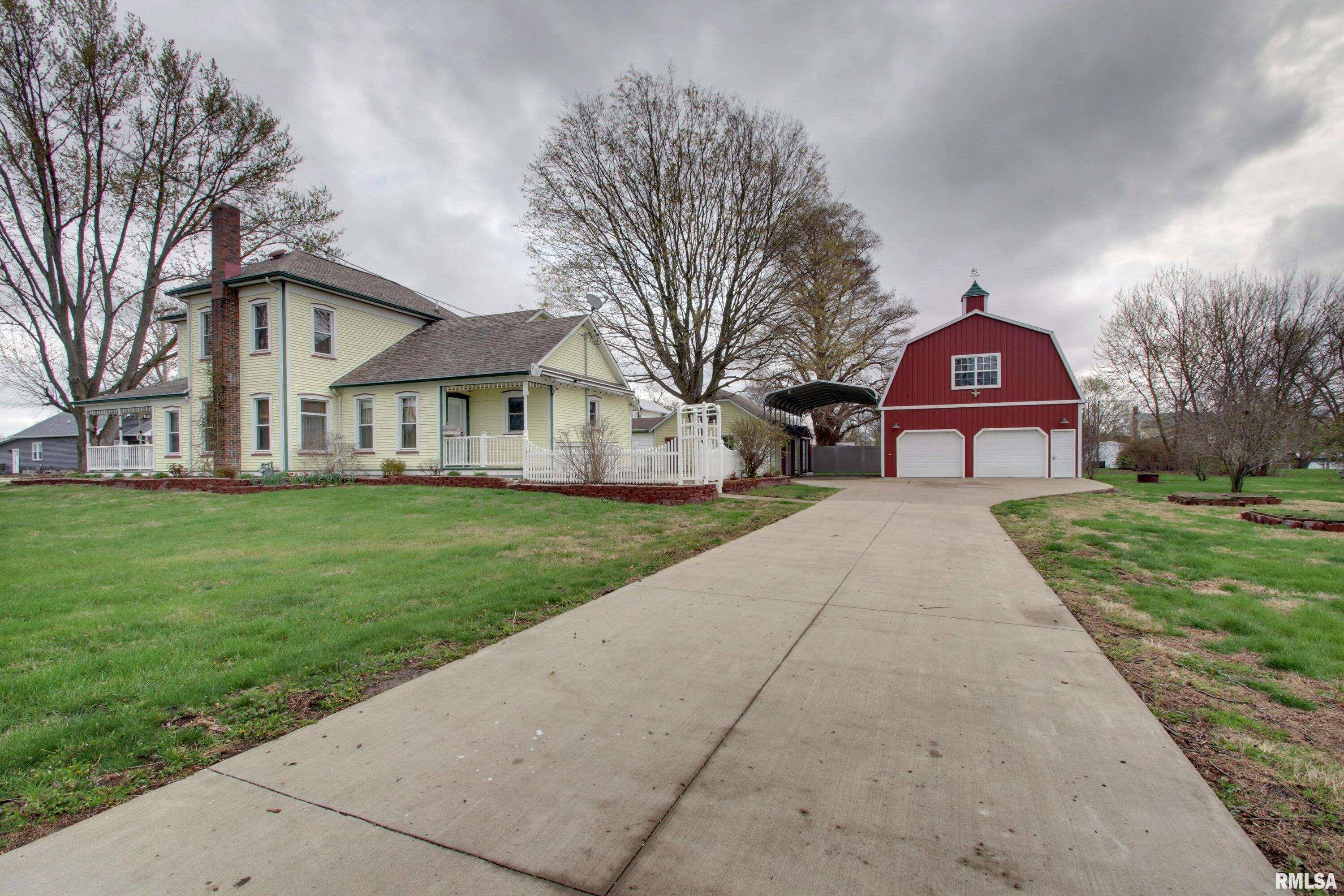 309 West Edwards Street Payson, IL 62360 - Photo 1 of 26