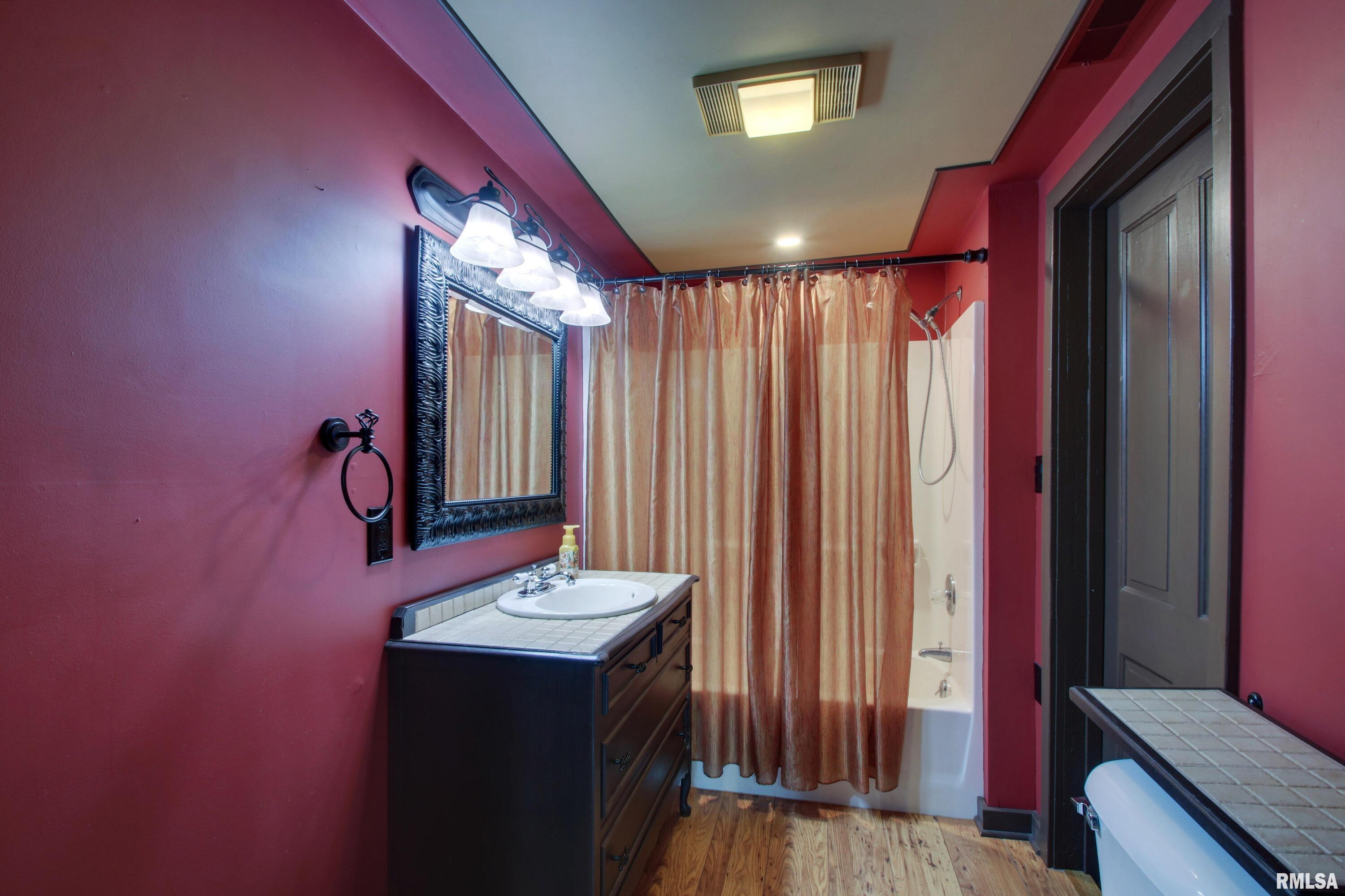 309 West Edwards Street Payson, IL 62360 - Photo 14 of 26