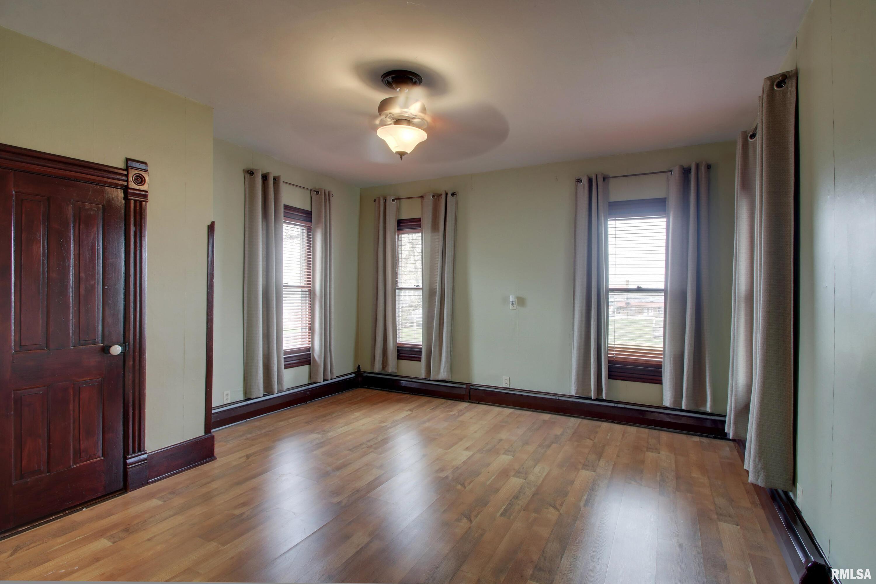 309 West Edwards Street Payson, IL 62360 - Photo 16 of 26