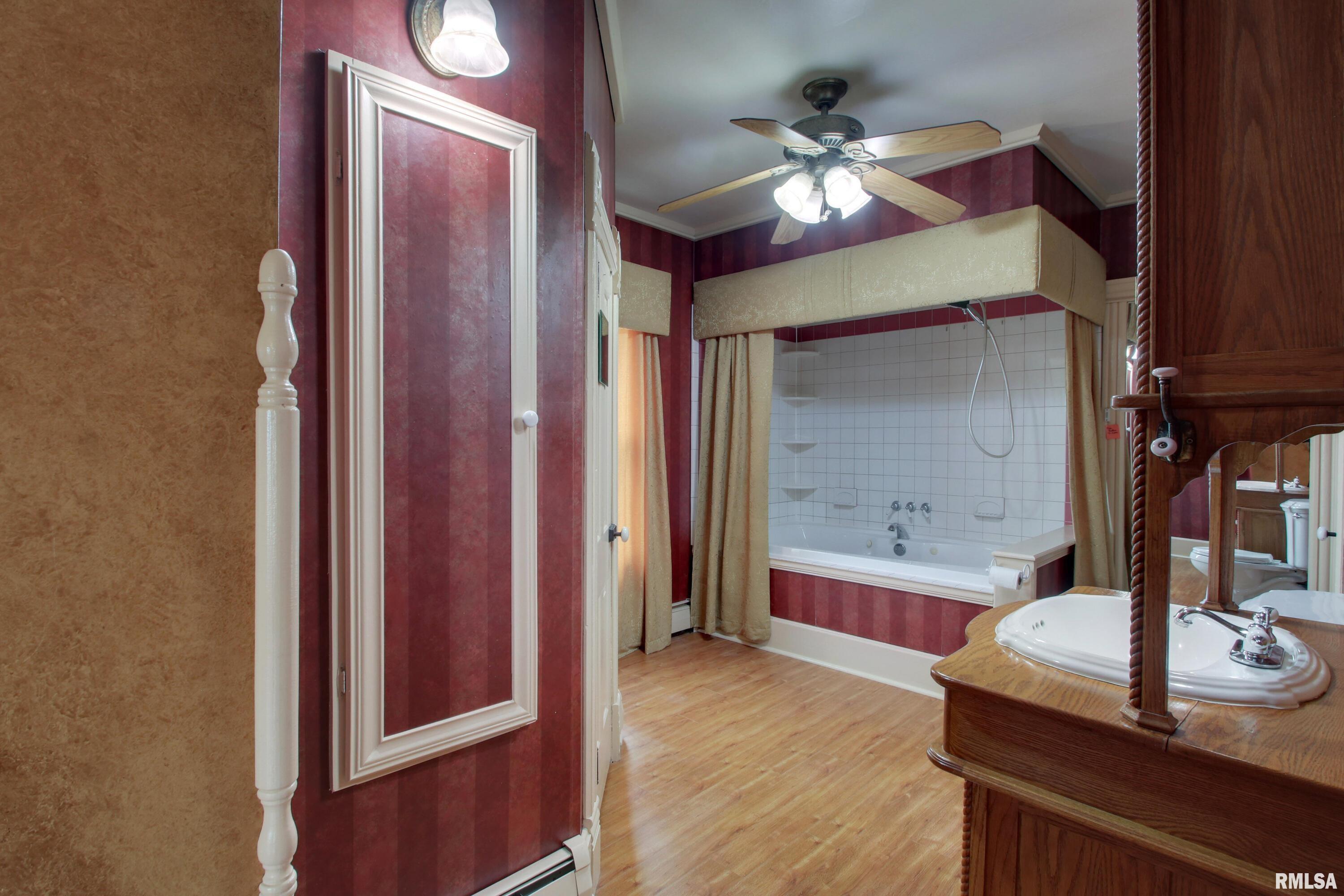 309 West Edwards Street Payson, IL 62360 - Photo 17 of 26