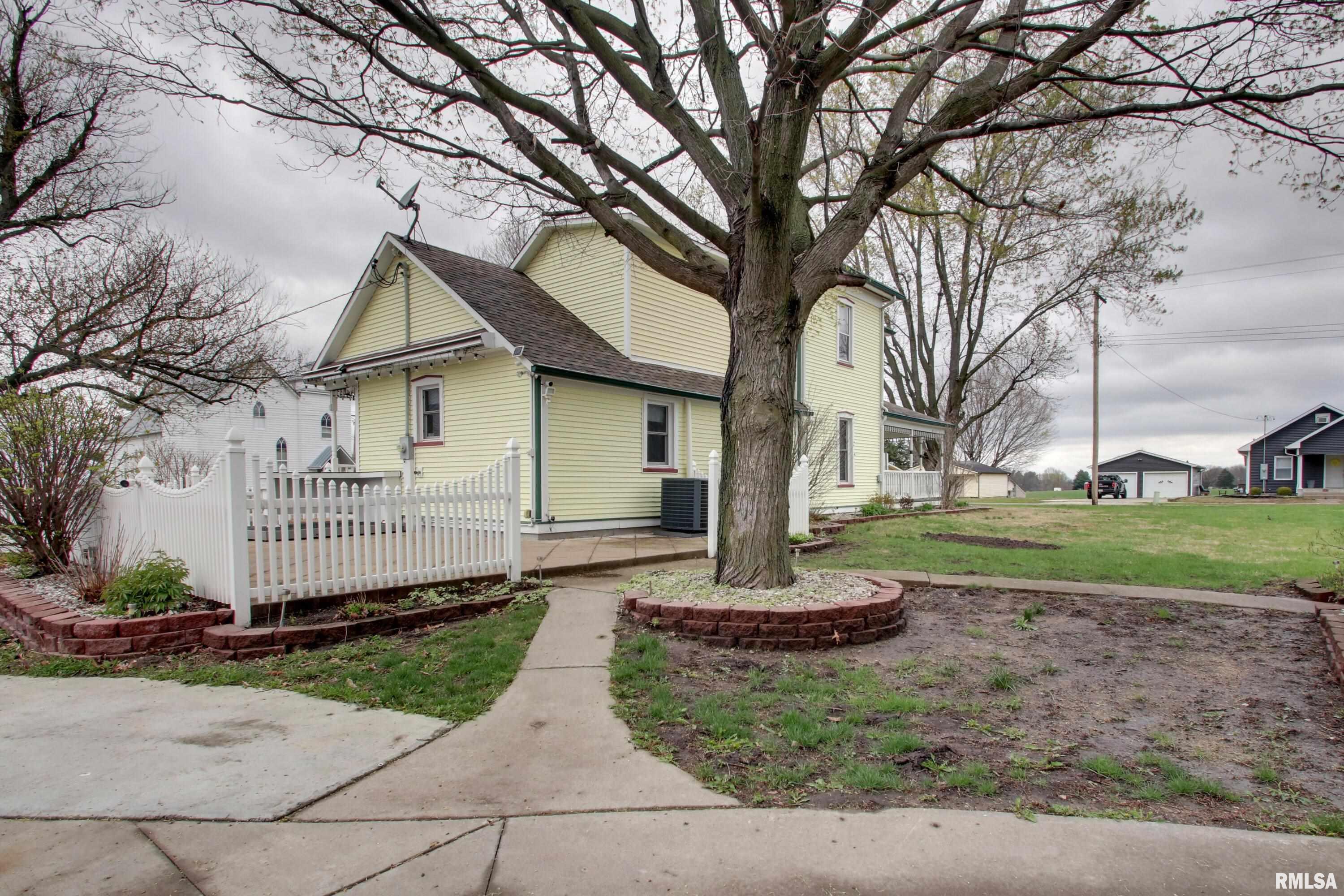 309 West Edwards Street Payson, IL 62360 - Photo 19 of 26