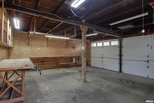 $265,000 | 309 West Edwards Street, Payson, IL 62360