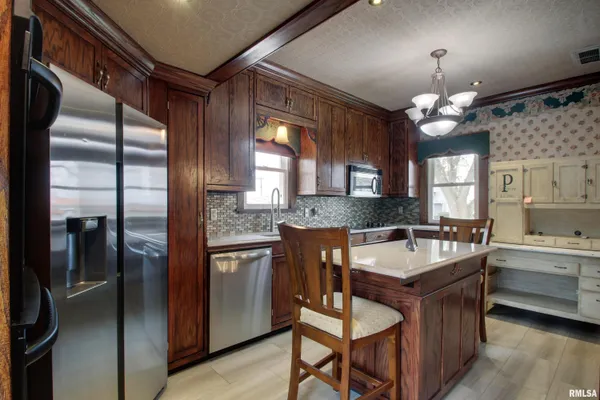 $265,000 | 309 West Edwards Street, Payson, IL 62360