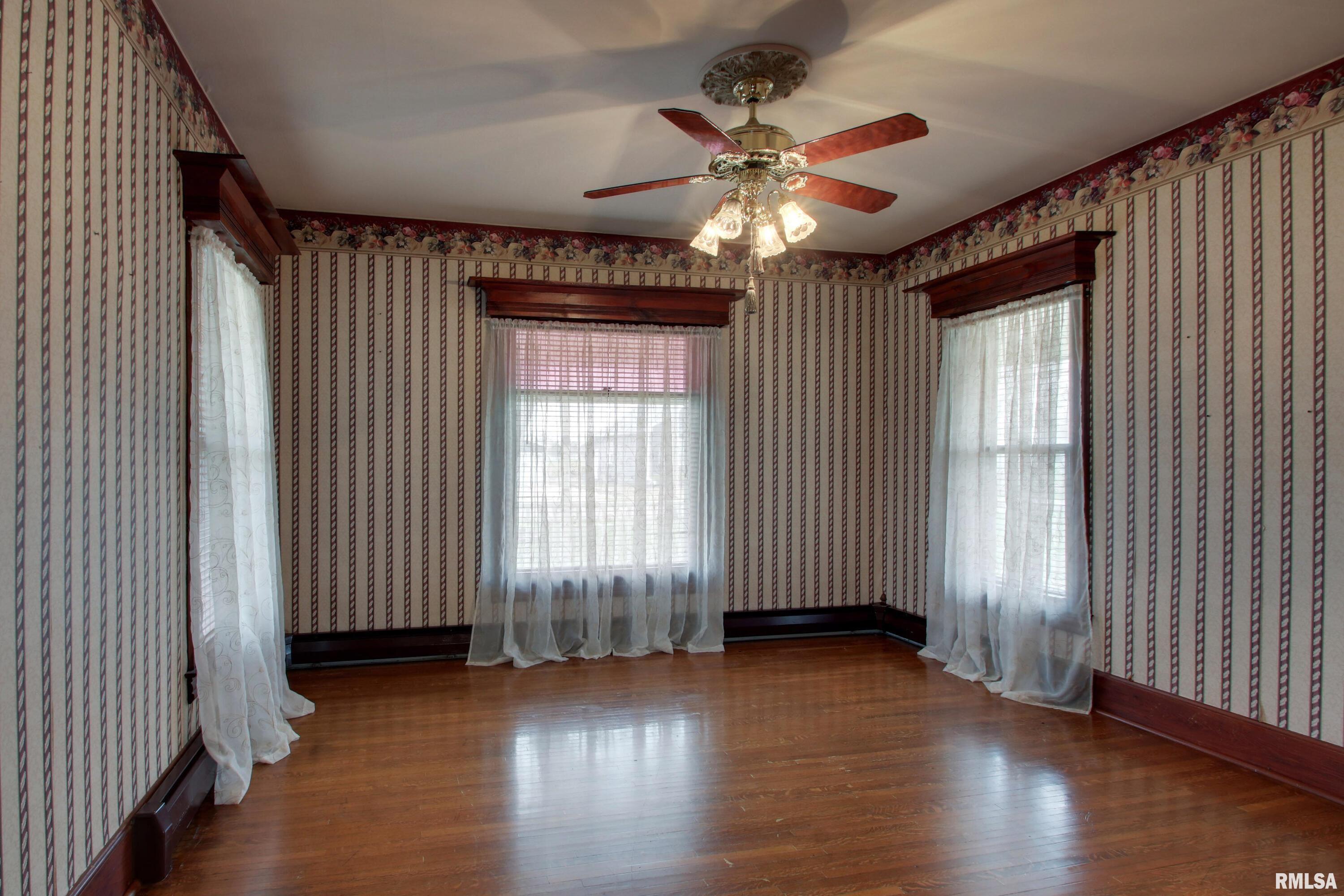 309 West Edwards Street Payson, IL 62360 - Photo 8 of 26