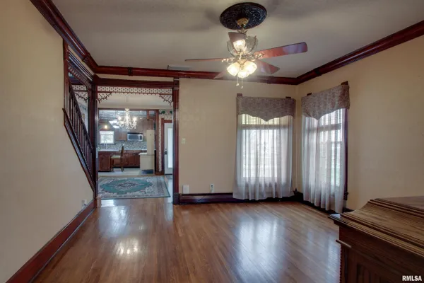 $265,000 | 309 West Edwards Street, Payson, IL 62360