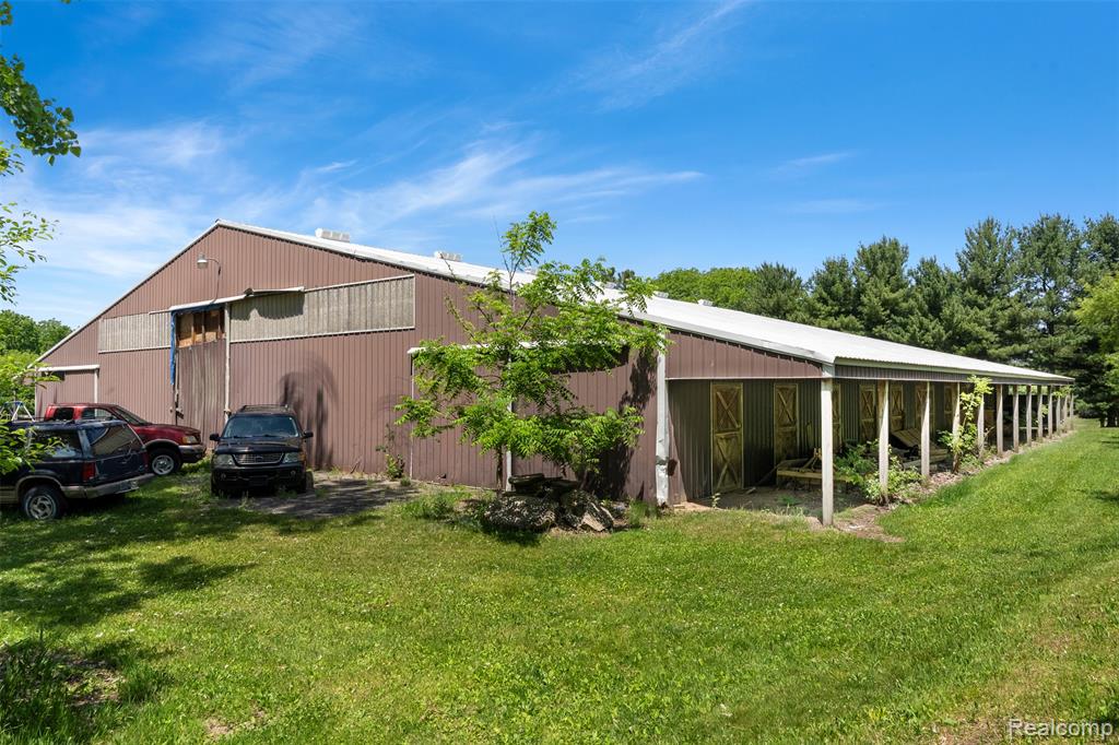 47915 Six Mile Road Northville, MI 48168 - Photo 6 of 15