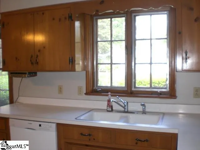 $279,900 | 125 Thunderbird Place, Spartanburg, SC 29307