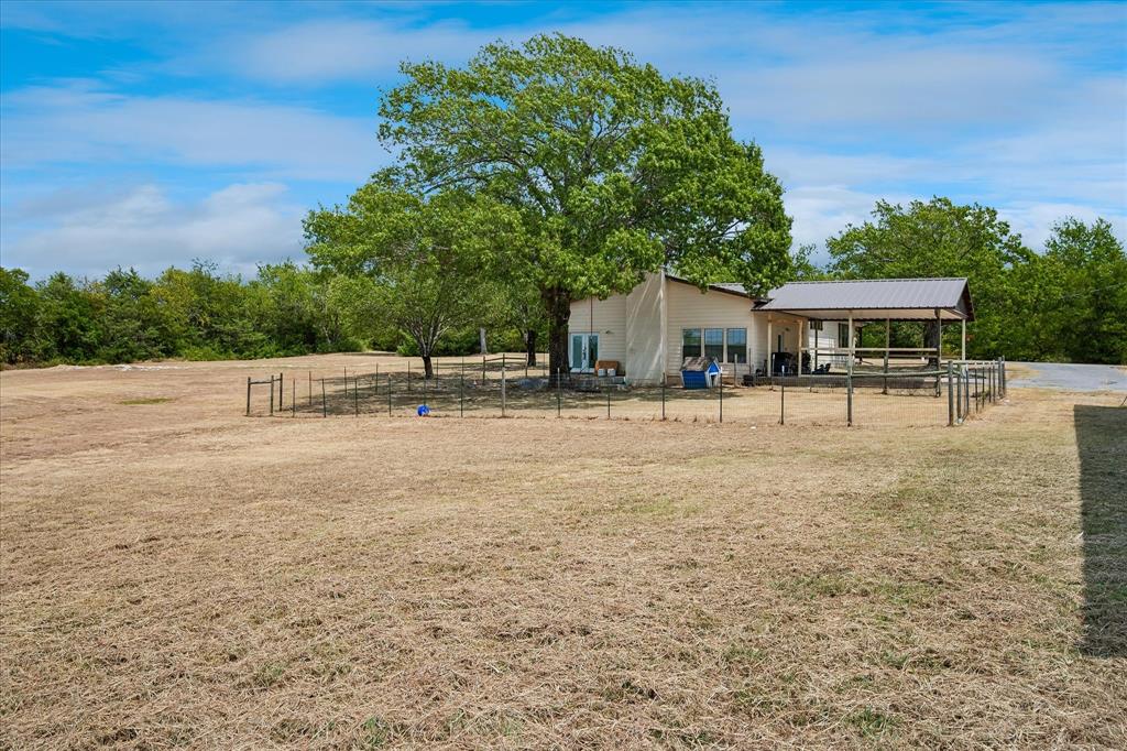 1501 Andy Thomas Road Whitewright, TX 75491 - Photo 26 of 38 Gallery Image 26