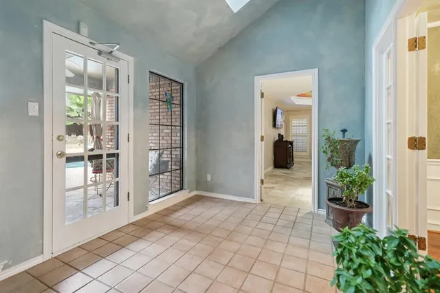 $545,000 | 4212 Old Dominion Drive, Arlington, TX 76016