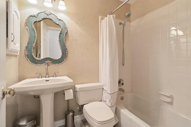 $545,000 | 4212 Old Dominion Drive, Arlington, TX 76016