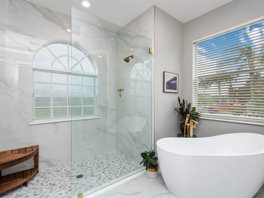 178 Tahiti Road Marco Island, FL 34145 - Photo 15 of 40 178-tahiti-rd-marco-island-fl-34145-mast