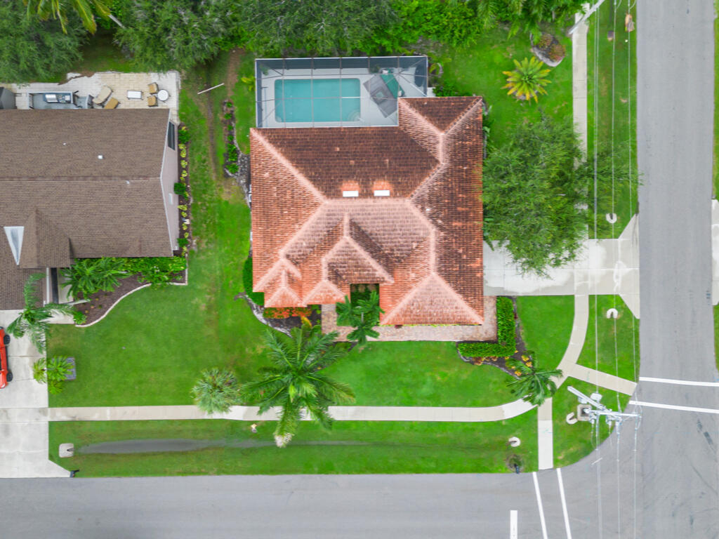 178 Tahiti Road Marco Island, FL 34145 - Photo 26 of 40 178-tahiti-rd-marco-island-fl-34145-aeri