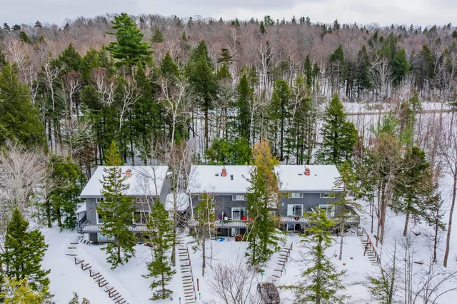 $439,000 | 12 Stratton West Road, Unit 12, Winhall, VT 05340