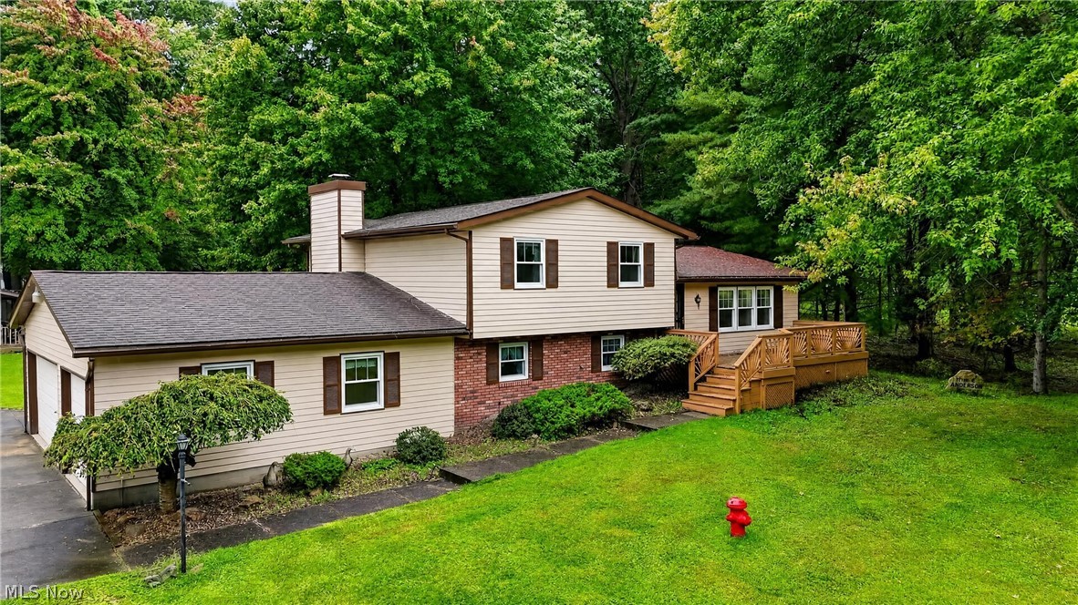 180 Ridgewood Road Wadsworth, OH 44281 - Photo 1 of 43 Gallery Image 1