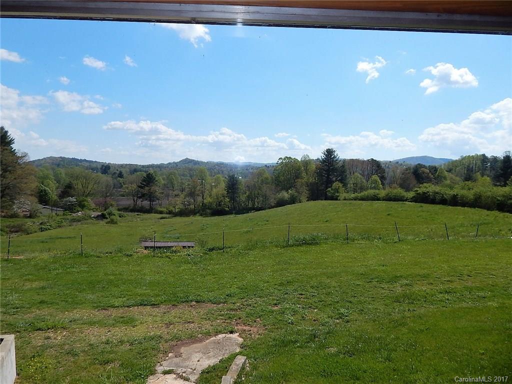 411 Old County Home Road Brevard, NC 28712 - Photo 8 of 24 Gallery Image 8