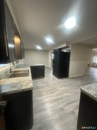 $2,100 | 220 French Street, Unit 1, Watertown, CT 06795