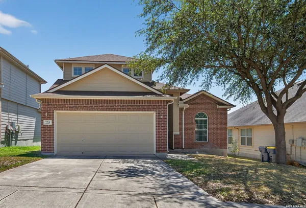 $274,900 | 225 Country Vale, Cibolo, TX 78108