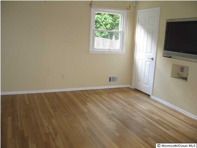 20 Vancouver Road Morganville, NJ 07751 - Photo 8 of 16 Additional Photo