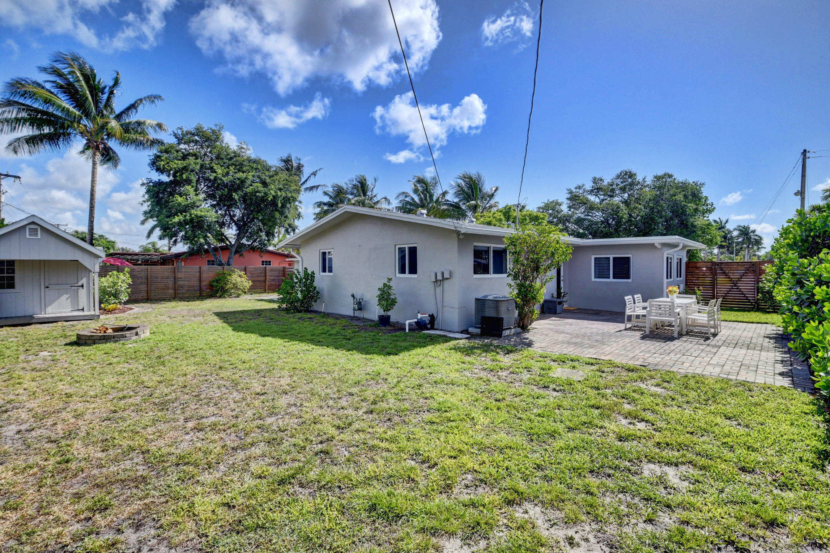 601 Northwest 14th Avenue Boca Raton, FL 33486 - Photo 26 of 38 Room for a Pool