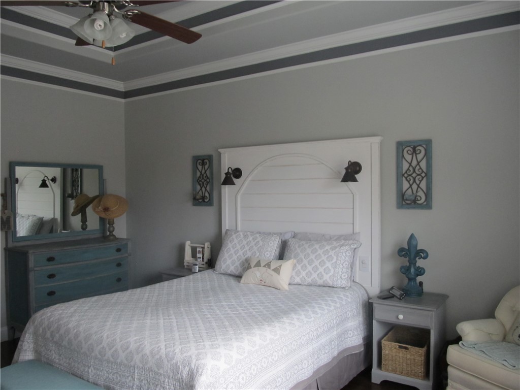 117 Baybrooke Lane Anderson, SC 29621 - Photo 21 of 43 Large master bedroom has a door out to the covered