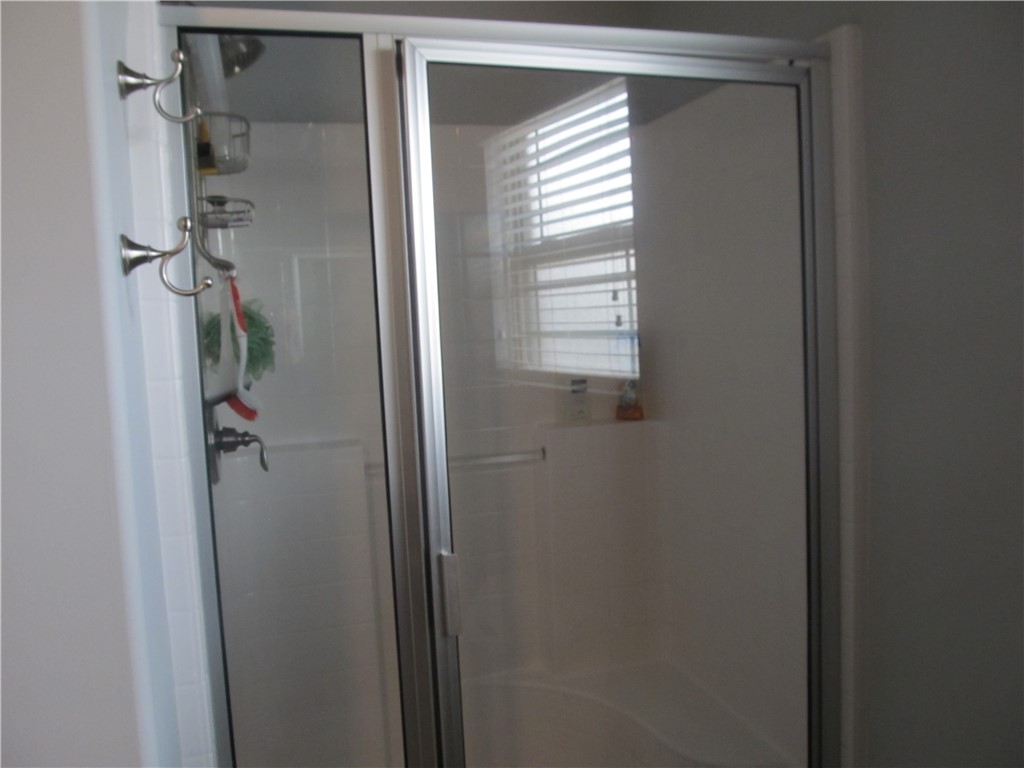 117 Baybrooke Lane Anderson, SC 29621 - Photo 27 of 43 Nice sized walk in shower in the master bathroom.