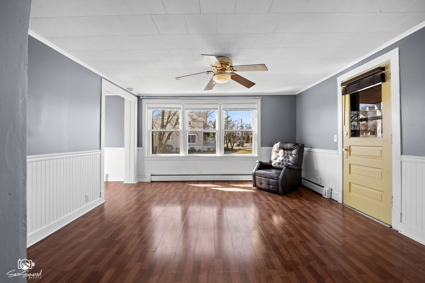 10947 1st Street Mokena, IL 60448 - Photo 13 of 29 a living room with furniture and a window