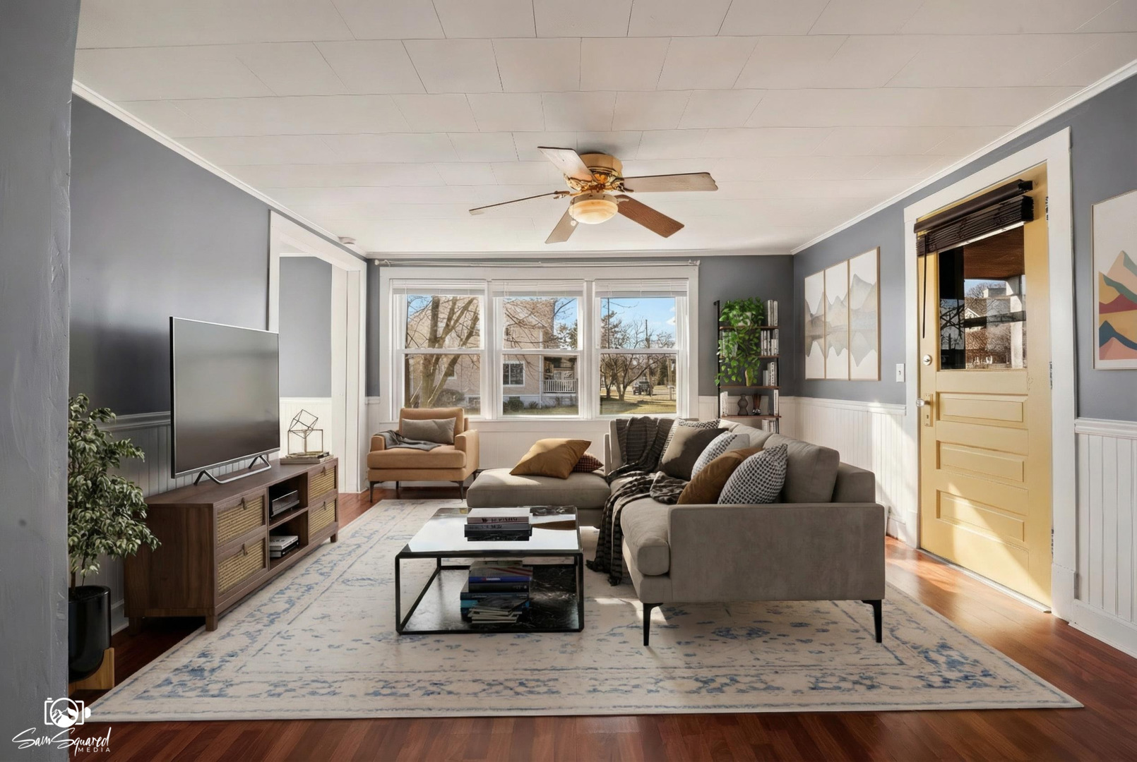 10947 1st Street Mokena, IL 60448 - Photo 14 of 29 a living room with furniture and a flat screen tv