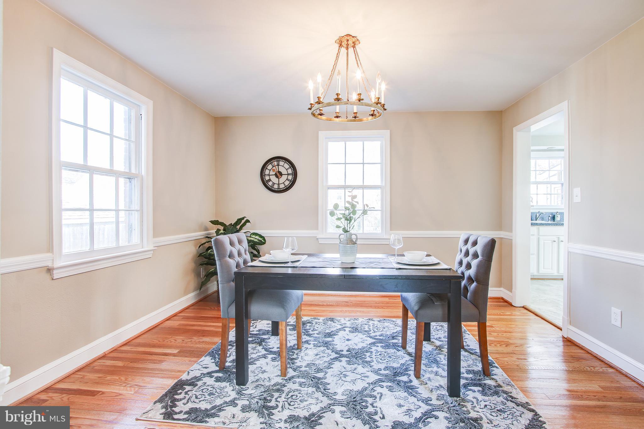 9521 Biltmore Drive Silver Spring, MD 20901 - Photo 8 of 28 Perfect Entertaining Space !