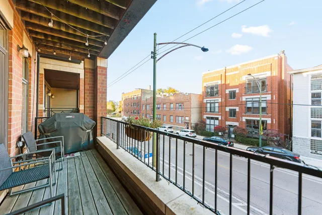$3,950 | 3056 North Clybourn Avenue, Unit 1N, Chicago, IL 60618