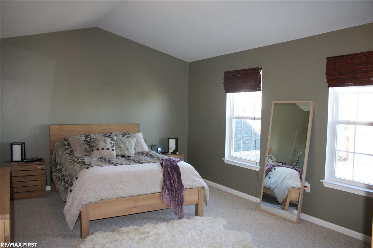 49041 Hawksburry Road Canton, MI 48188 - Photo 23 of 36