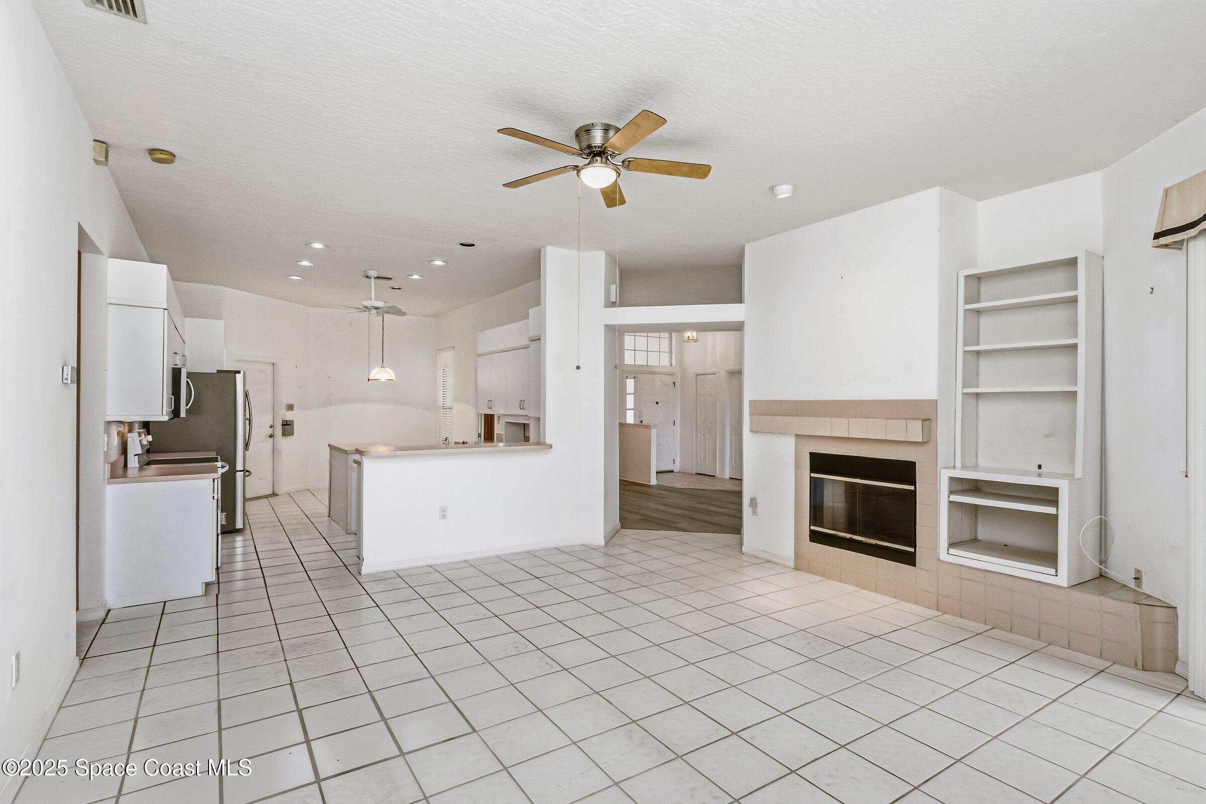 4048 Sand Ridge Drive Merritt Island, FL 32953 - Photo 16 of 70 Family Room