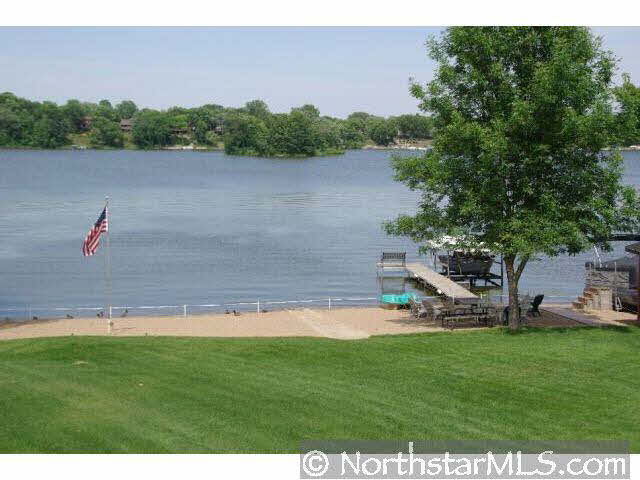 15967 Island View Road Northwest Prior Lake, MN 55372 - Photo 2 of 10 Gallery Image 2