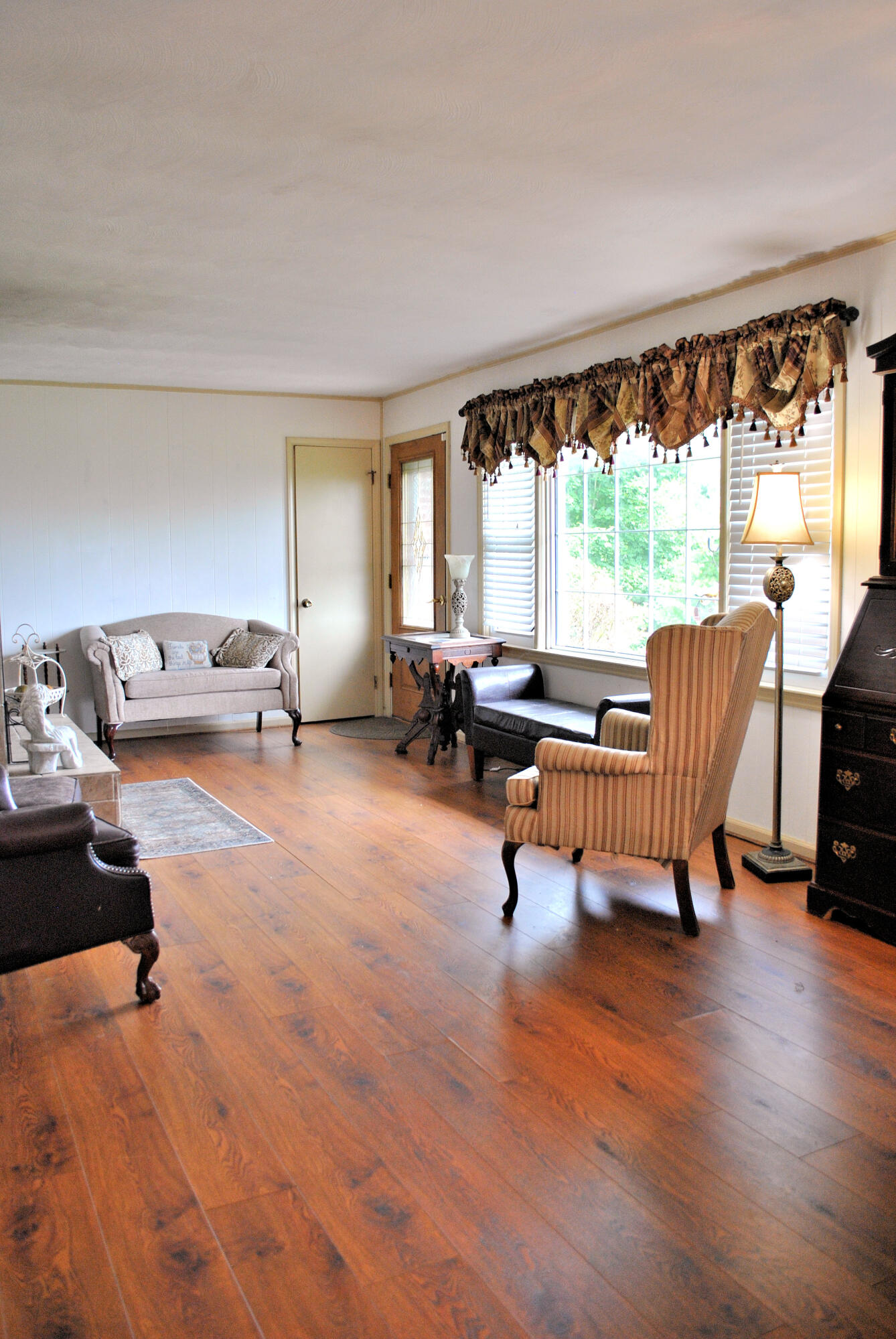 543 Meadow Run Road Southeast Copper Hill, VA 24079 - Photo 21 of 81 10DSC_0907