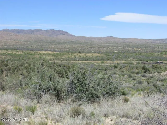 $185,000 | Lot 46 West Traveler Way, Congress, AZ 85332
