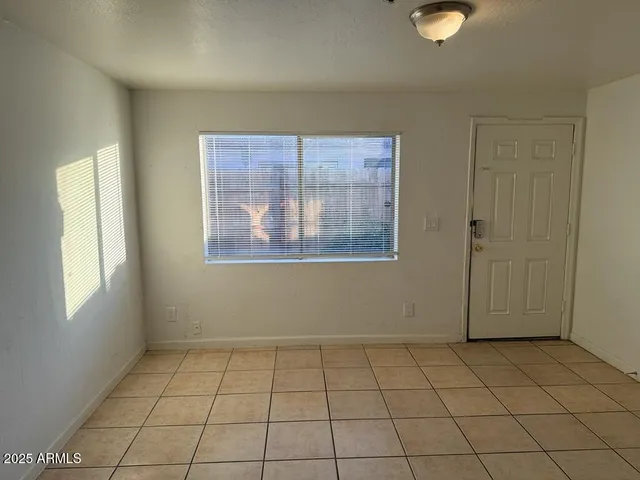 $800 | 4829 North 37th Avenue, Unit 1, Phoenix, AZ 85019