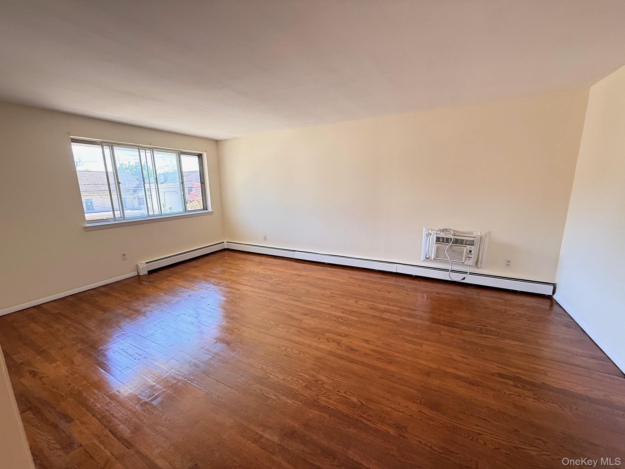 95 Graywood Road, Unit 2 Port Washington, NY 11050 - Photo 8 of 12 Living Room