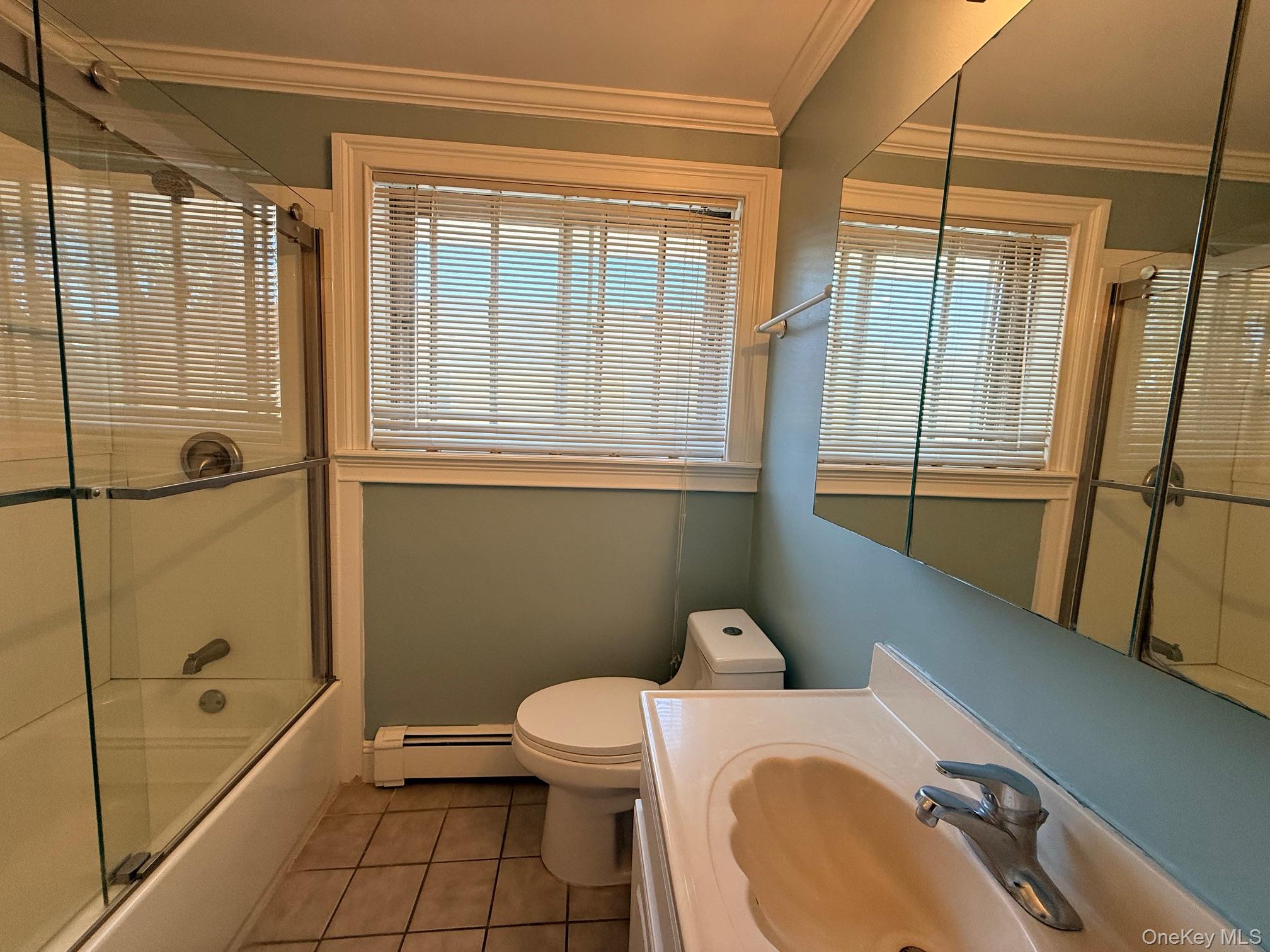 95 Graywood Road, Unit 2 Port Washington, NY 11050 - Photo 9 of 12 Full Bathroom