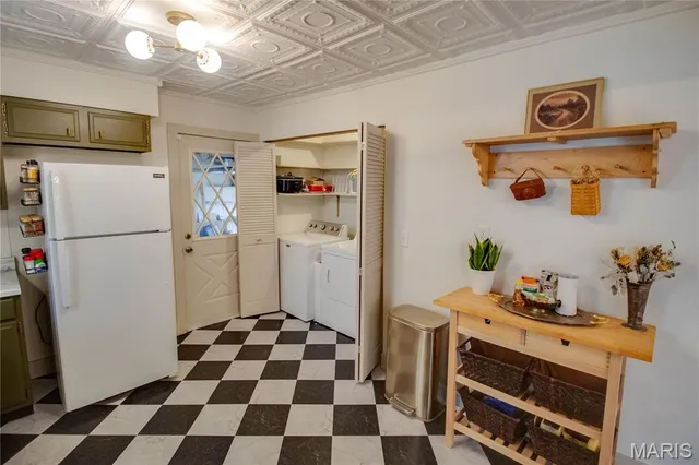 $235,000 | 610 Vermont Street, Bethalto, IL 62010