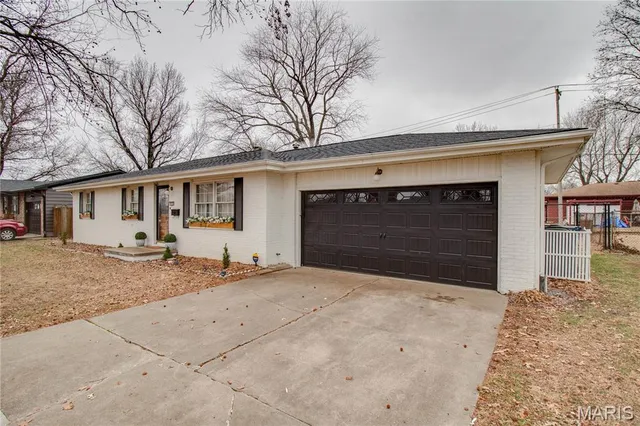$235,000 | 610 Vermont Street, Bethalto, IL 62010