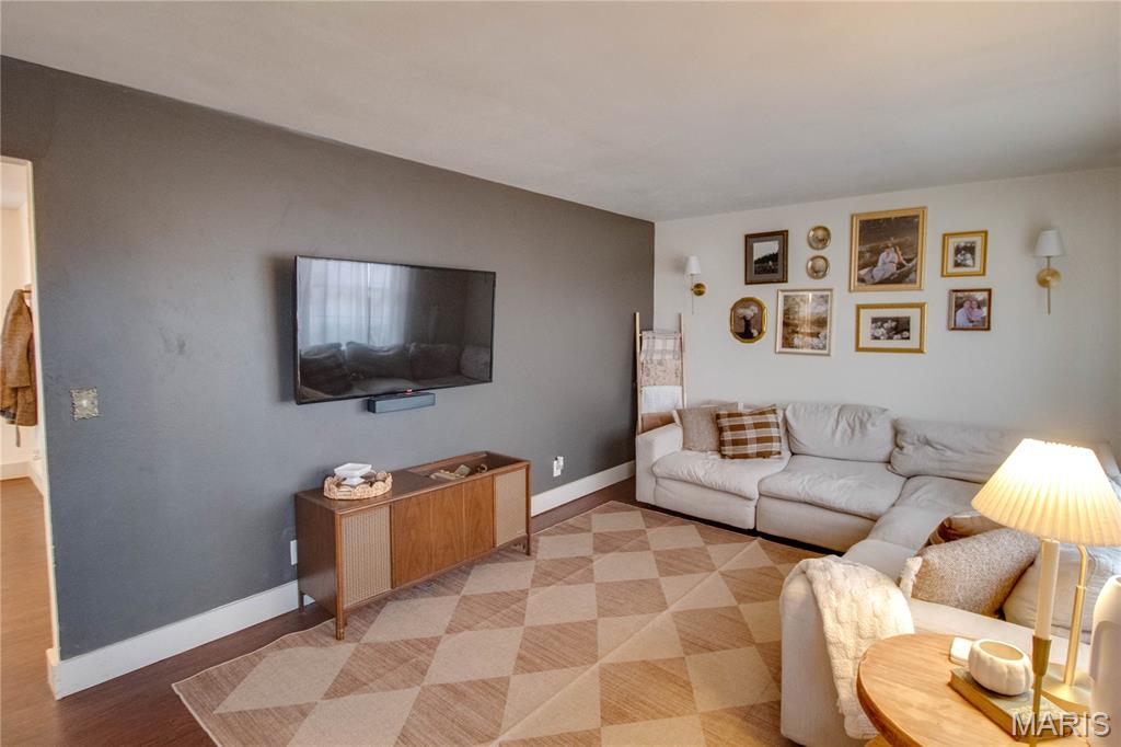 610 Vermont Street Bethalto, IL 62010 - Photo 8 of 36