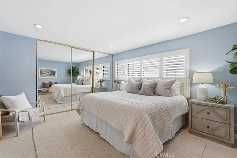 $1,339,000 | 1456 Manhattan Beach Boulevard, Unit C, Manhattan Beach, CA 90266