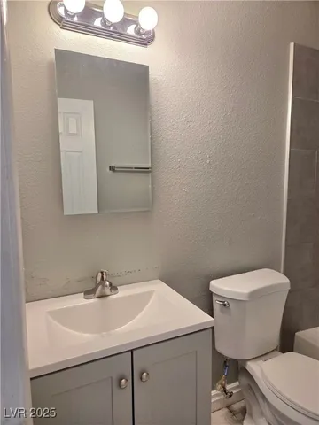 $1,300 | 632 Triest Court, Unit C, Las Vegas, NV 89110