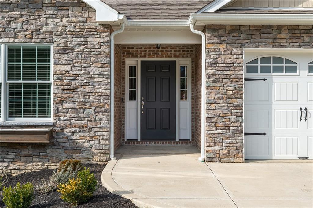 300 McWilliams Road Trafford, PA 15085 - Photo 2 of 25 Gallery Image 2