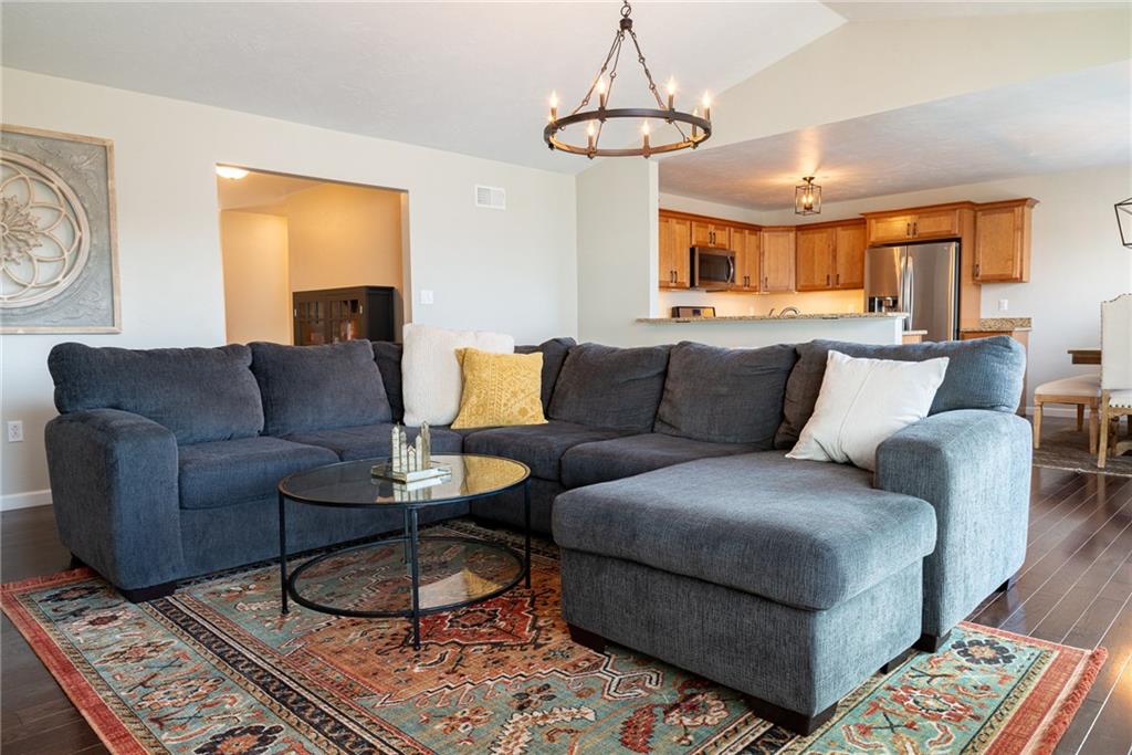 300 McWilliams Road Trafford, PA 15085 - Photo 11 of 25 Gallery Image 11