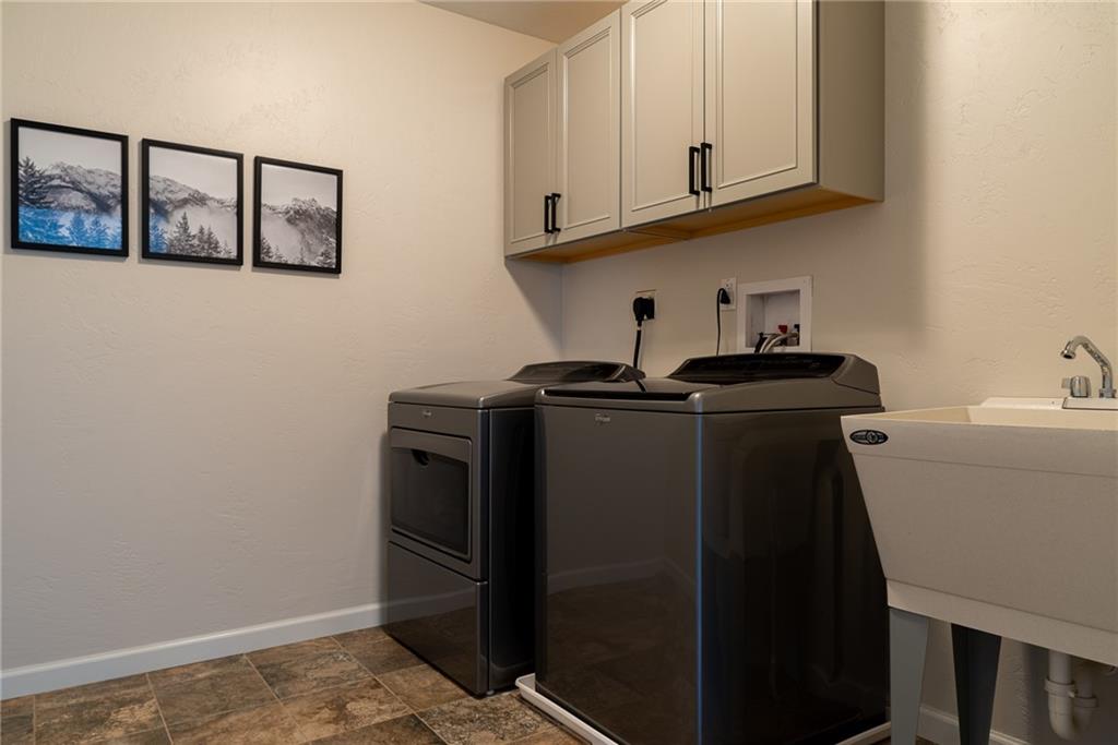 300 McWilliams Road Trafford, PA 15085 - Photo 19 of 25 Gallery Image 19