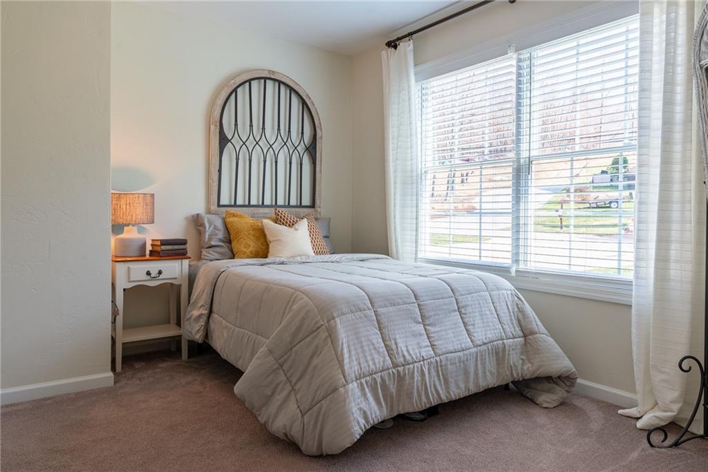 300 McWilliams Road Trafford, PA 15085 - Photo 6 of 25 Gallery Image 6