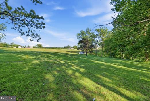 15 Winding Road Boyertown, PA 19512 - Photo 8 of 41